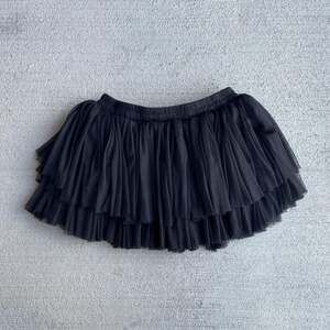 y2k 2000s vintage black tulle tutu mini skirt goth burlesque emo indie sleaze